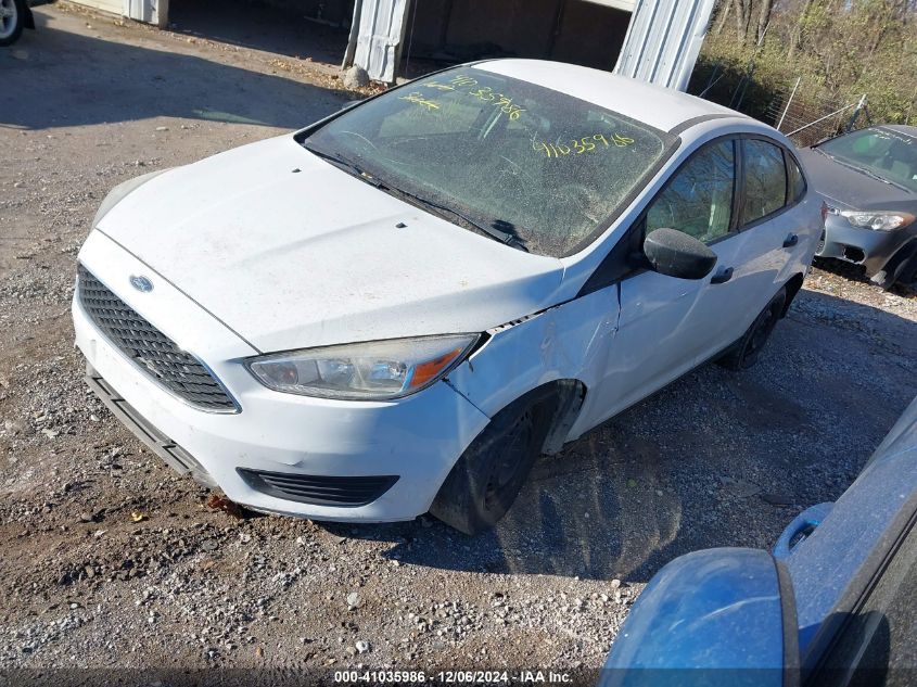 VIN 1FADP3E27HL256886 2017 FORD FOCUS no.2