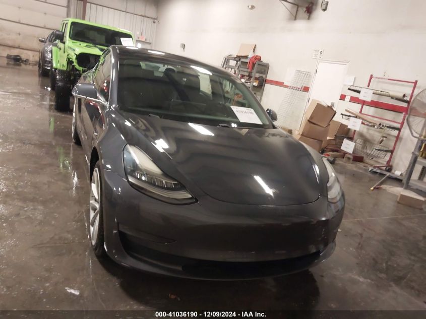 2018 Tesla Model 3 Long Range/Mid Range VIN: 5YJ3E1EA2JF052853 Lot: 41036190