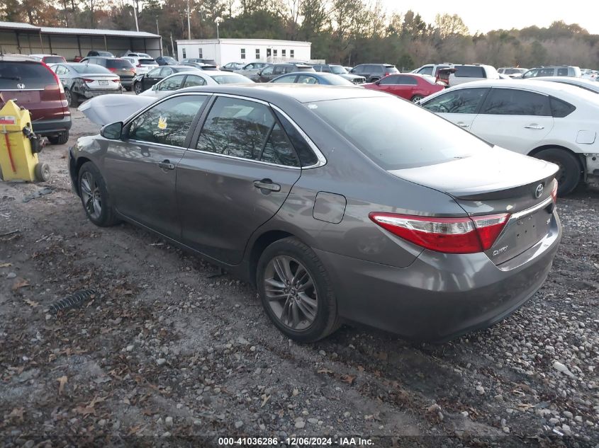 VIN 4T1BF1FK4FU002305 2015 Toyota Camry, SE no.3