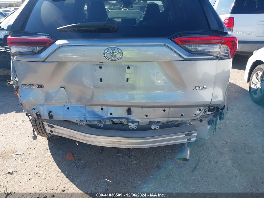 VIN 2T3C1RFV1KW028714 2019 TOYOTA RAV4 XLE PREMIUM