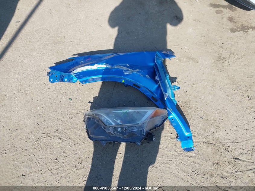 2017 TOYOTA RAV4 LE - JTMZFREVXHJ114835