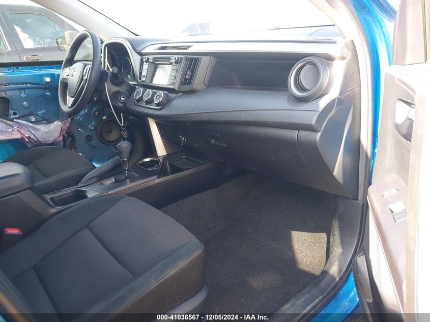2017 TOYOTA RAV4 LE - JTMZFREVXHJ114835