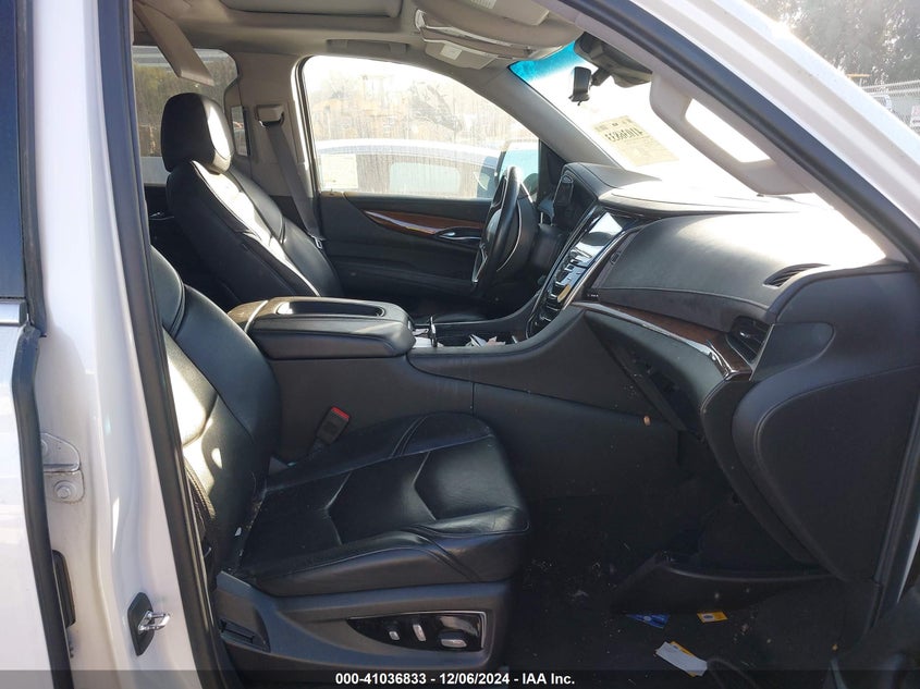 2019 CADILLAC ESCALADE ESV LUXURY - 1GYS3HKJ1KR334812