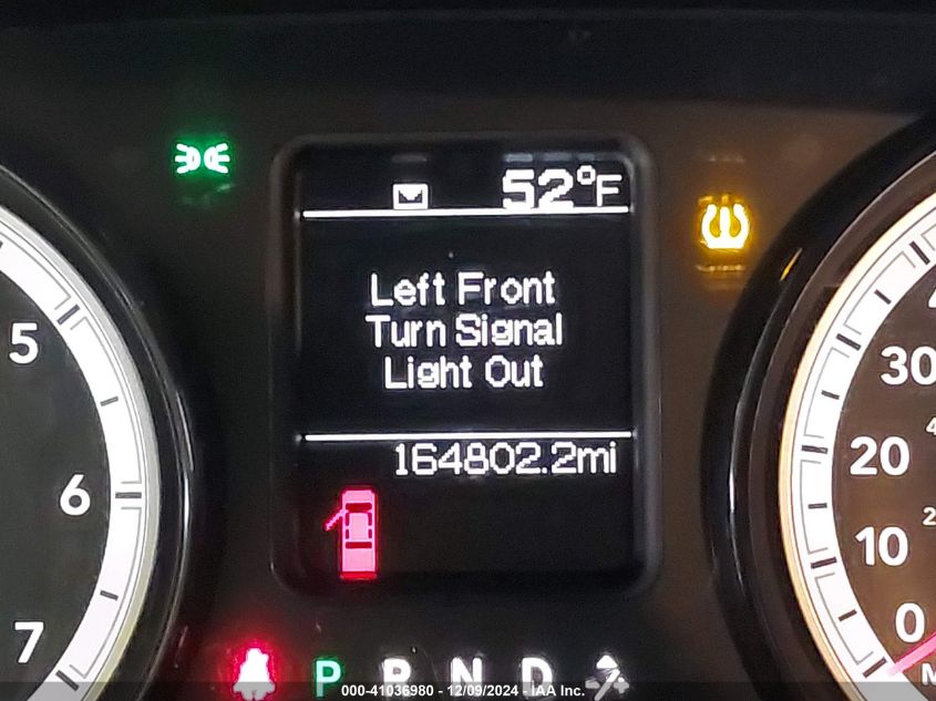 2017 Ram 1500 Tradesman Quad Cab 4X4 6'4 Box VIN: 1C6RR7FT9HS724817 Lot: 41036980