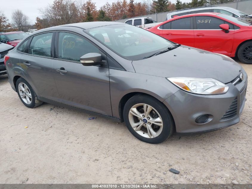 VIN 1FADP3F24EL305794 2014 FORD FOCUS no.1