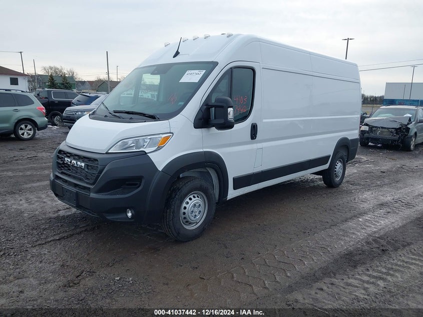 Vin: 3c6lrvdg0se513306, lot: 41527368, ram promaster 2500 tradesman high roof 159 wb w/pass seat 20252