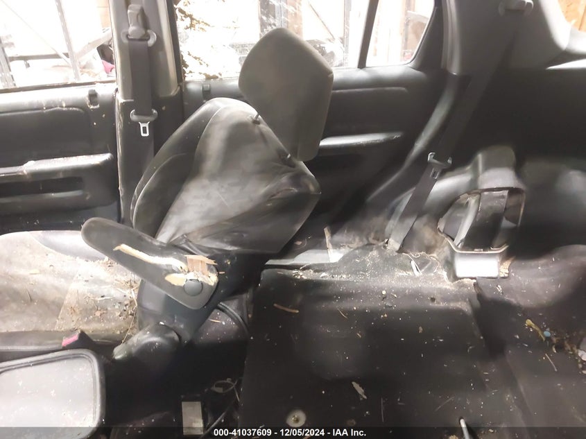 2004 Honda Cr-V Ex VIN: JHLRD78874C019859 Lot: 41037609