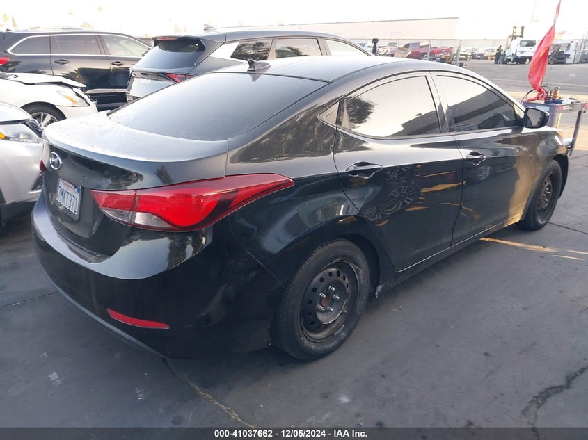 2016 HYUNDAI ELANTRA SE - 5NPDH4AE5GH726025
