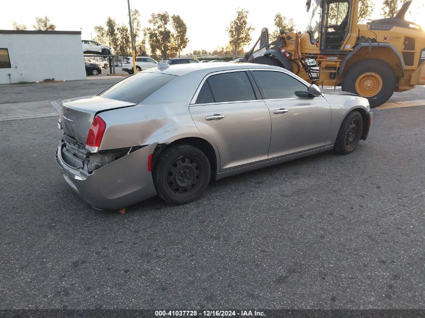 VIN 2C3CCAEG5FH792266 2015 CHRYSLER 300C no.4