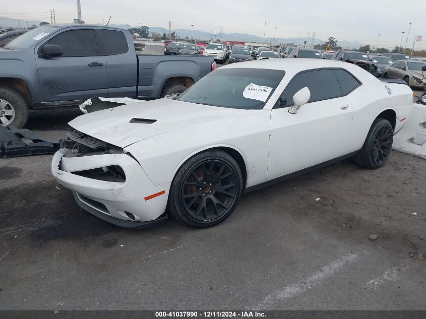 VIN 2C3CDZAG4FH747403 2015 Dodge Challenger, Sxt no.2