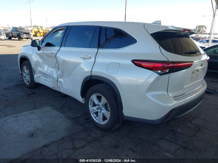 VIN 5TDZZRAH7LS013884 2020 Toyota Highlander, LE no.3