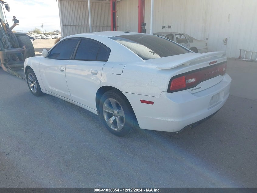 Vin: 2b3cl3cg1bh553125, lot: 41528280, dodge charger 20113