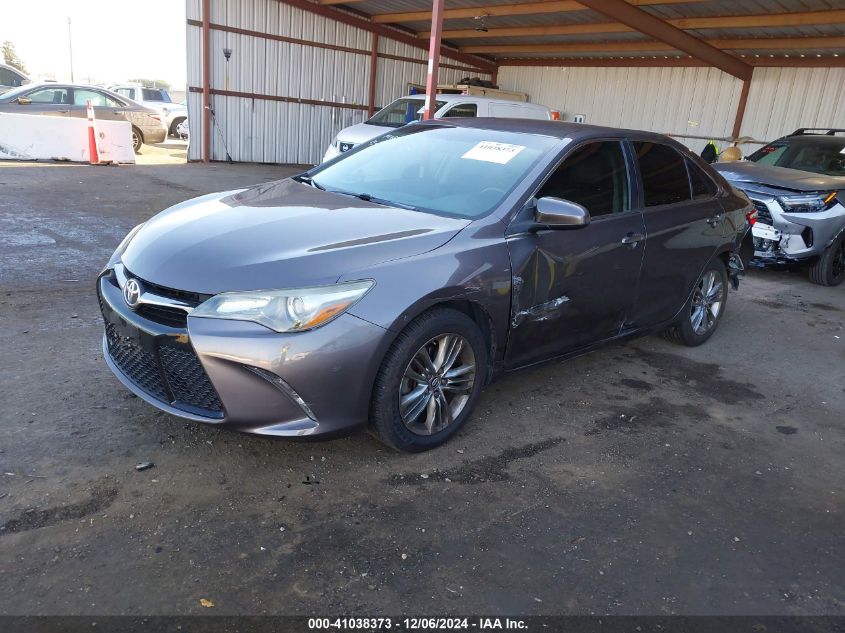 VIN 4T1BF1FK4FU047938 2015 Toyota Camry, SE no.2