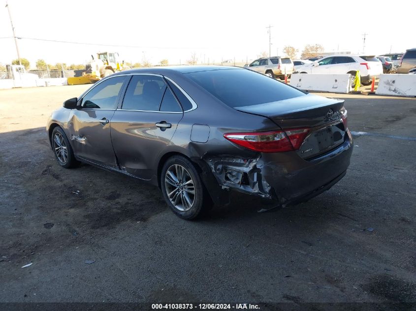 VIN 4T1BF1FK4FU047938 2015 Toyota Camry, SE no.3