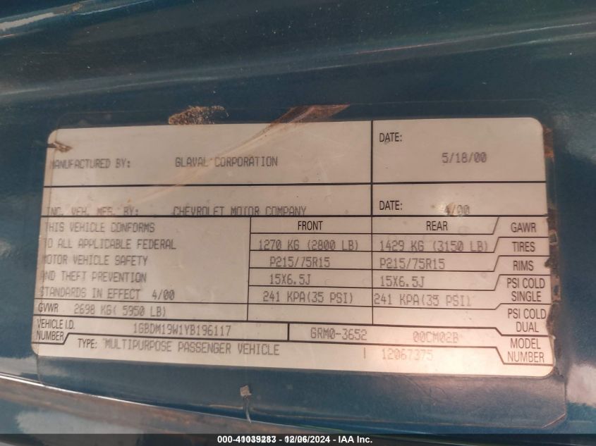 2000 Chevrolet Astro Upfitter Pkg. VIN: 1GBDM19W1YB196117 Lot: 41039283