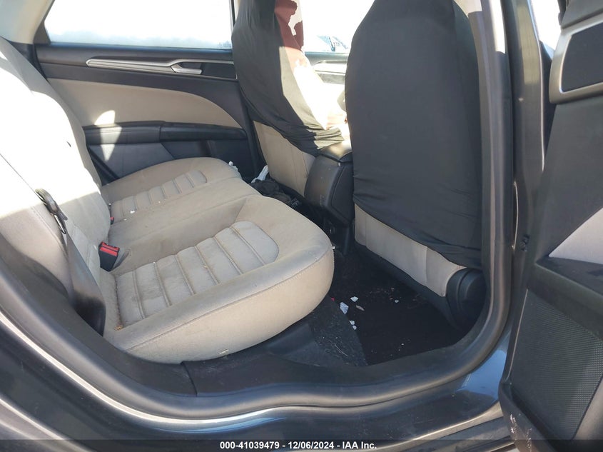 2019 FORD FUSION VIN: 3FA6P0G70KR209594