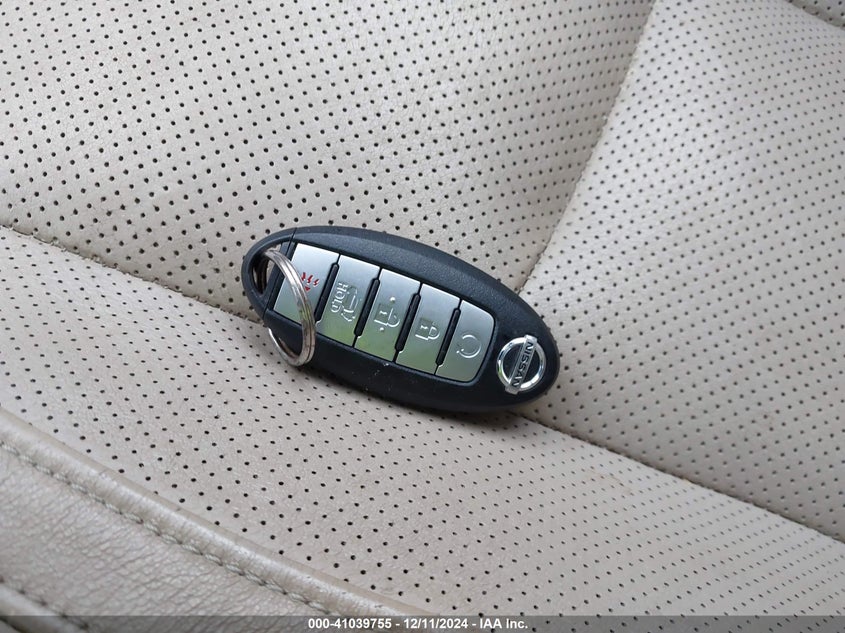 2017 NISSAN ROGUE SL - JN8AT2MV0HW251000