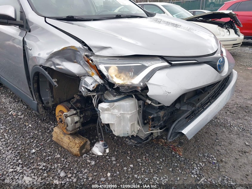 2017 TOYOTA RAV4 HYBRID XLE - JTMRJREV2HD066292