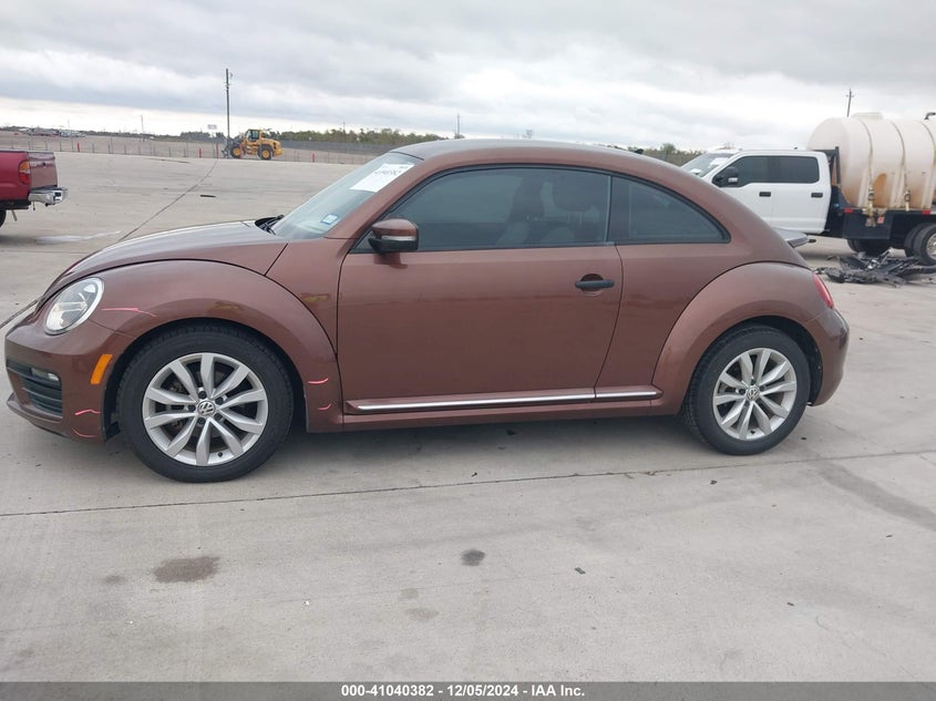 2017 VOLKSWAGEN BEETLE #PINKBEETLE/1.8T CLASSIC/1.8T S - 3VWF17AT6HM624481