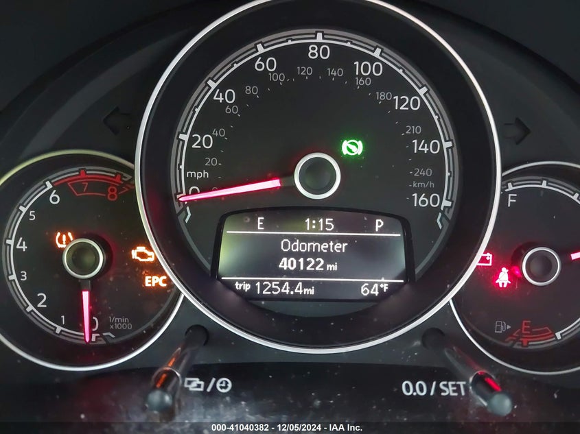 2017 VOLKSWAGEN BEETLE #PINKBEETLE/1.8T CLASSIC/1.8T S - 3VWF17AT6HM624481