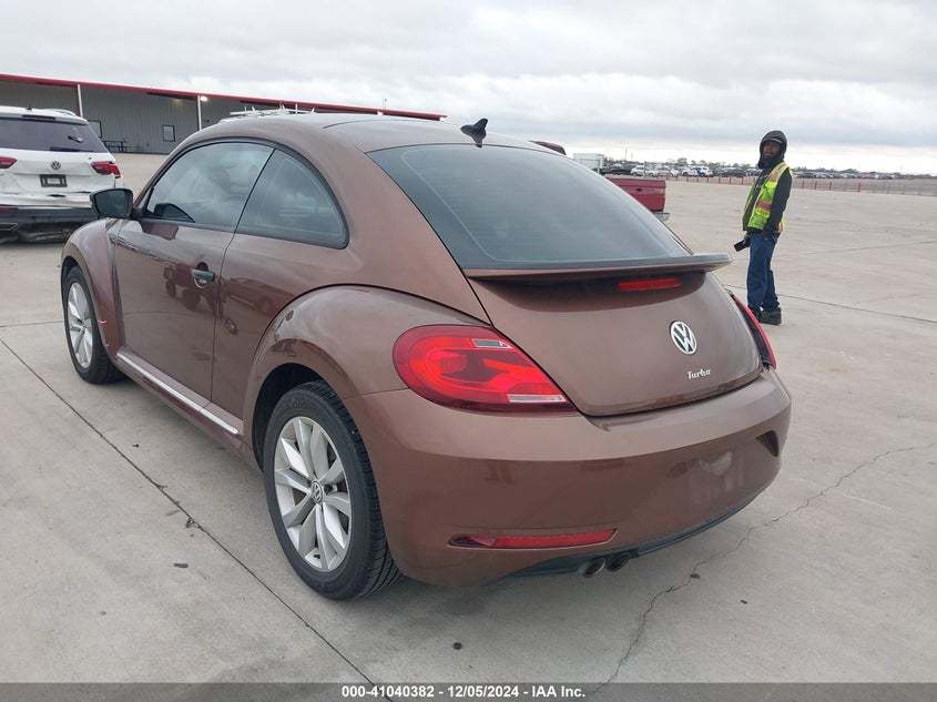 2017 VOLKSWAGEN BEETLE #PINKBEETLE/1.8T CLASSIC/1.8T S - 3VWF17AT6HM624481