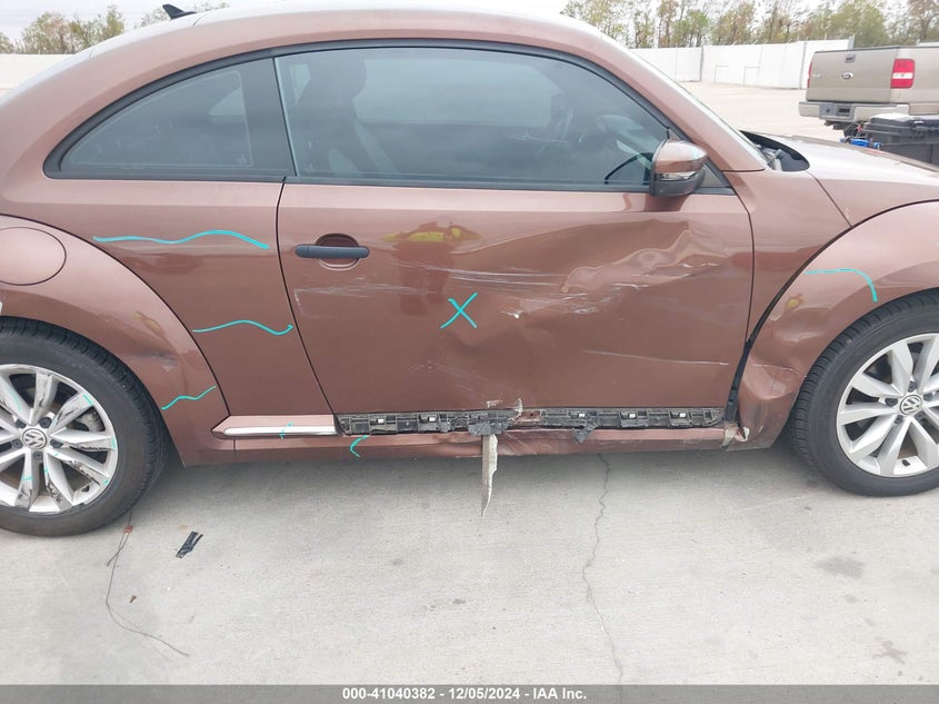 2017 VOLKSWAGEN BEETLE #PINKBEETLE/1.8T CLASSIC/1.8T S - 3VWF17AT6HM624481