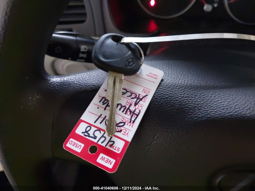 2011 Hyundai Accent Gls VIN: KMHCN4AC3BU613512 Lot: 41040606