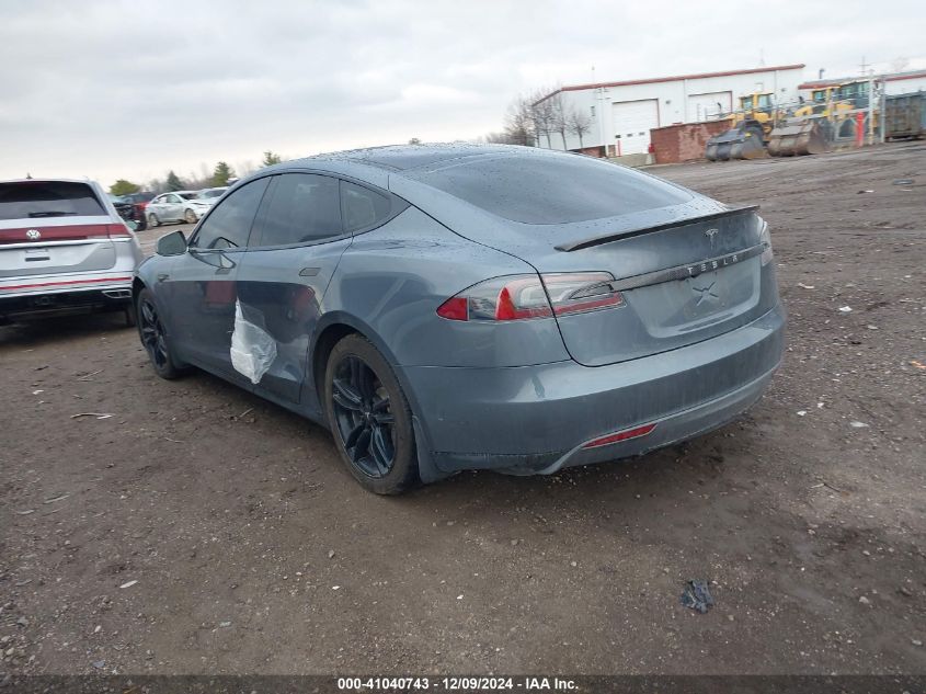 VIN 5YJSA1CNXDFP23056 2013 Tesla Model S no.3