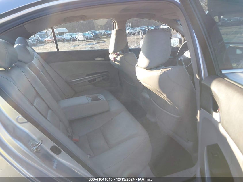 2009 HONDA ACCORD VIN: 1HGCP36839A023238