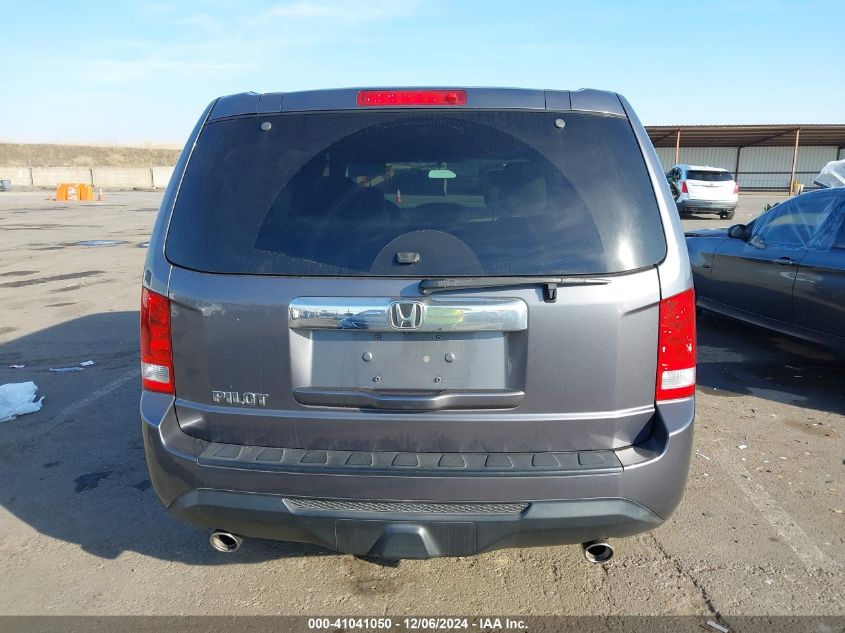 VIN 5FNYF3H42FB003342 2015 Honda Pilot, EX no.16