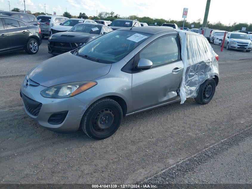 Vin: jm1de1ky0c0139738, lot: 41531284, mazda mazda2 sport 20122