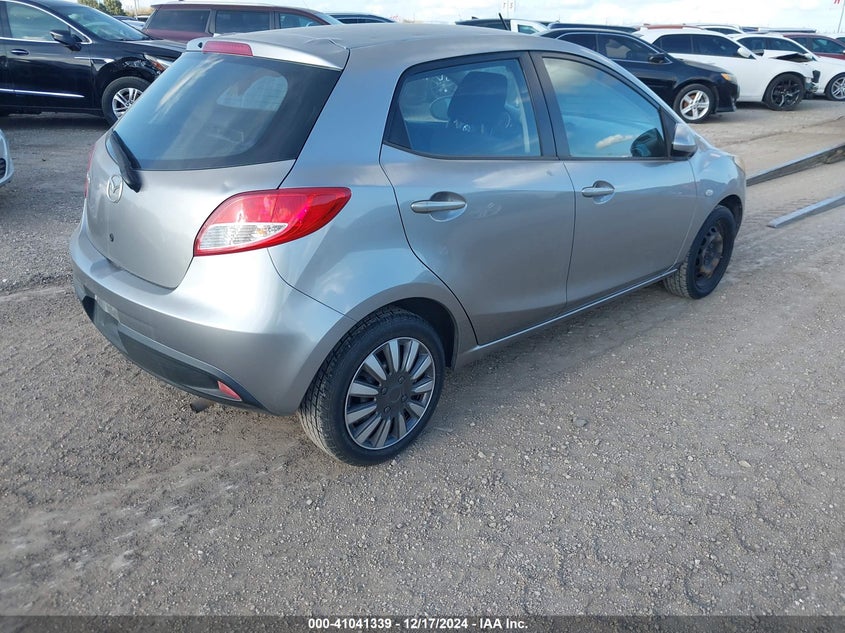 Vin: jm1de1ky0c0139738, lot: 41531284, mazda mazda2 sport 20124