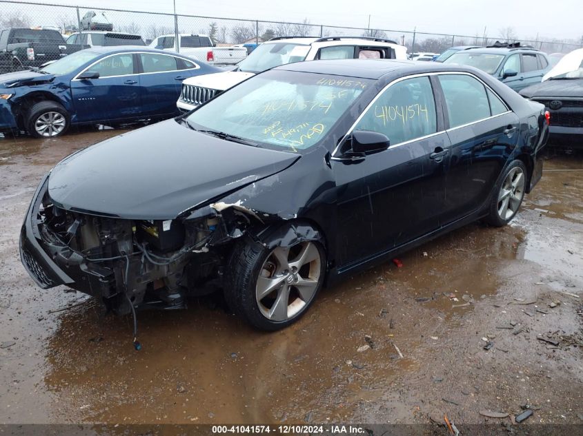 VIN 4T1BF1FK2EU335164 2014 Toyota Camry, Se Sport no.2