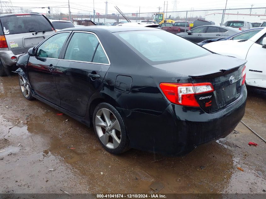 VIN 4T1BF1FK2EU335164 2014 Toyota Camry, Se Sport no.3