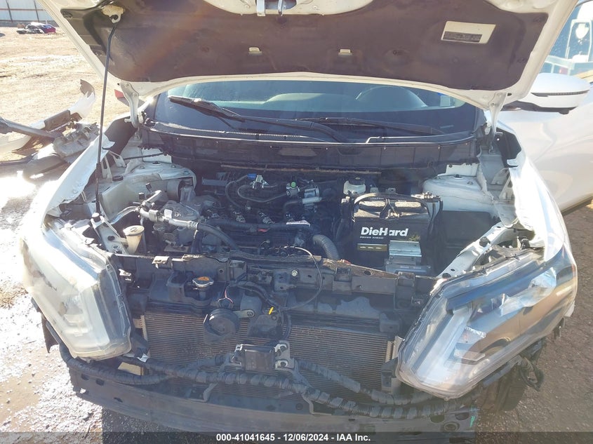 2017 NISSAN ROGUE SV - 5N1AT2MT0HC876214