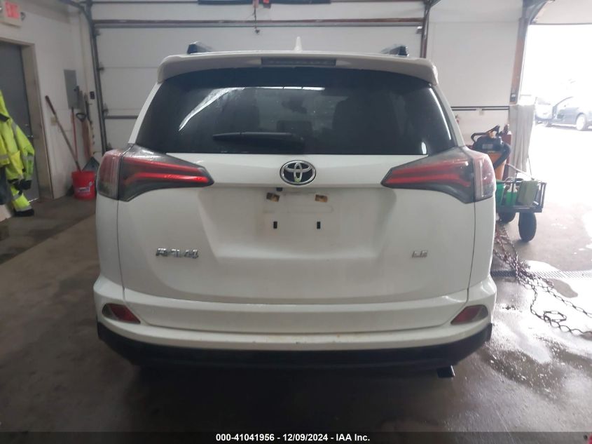 VIN JTMZFREV3HJ105930 2017 TOYOTA RAV4 no.16