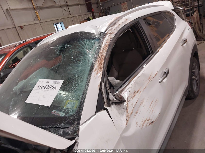 2019 HYUNDAI TUCSON VIN: KM8J3CAL2KU057006