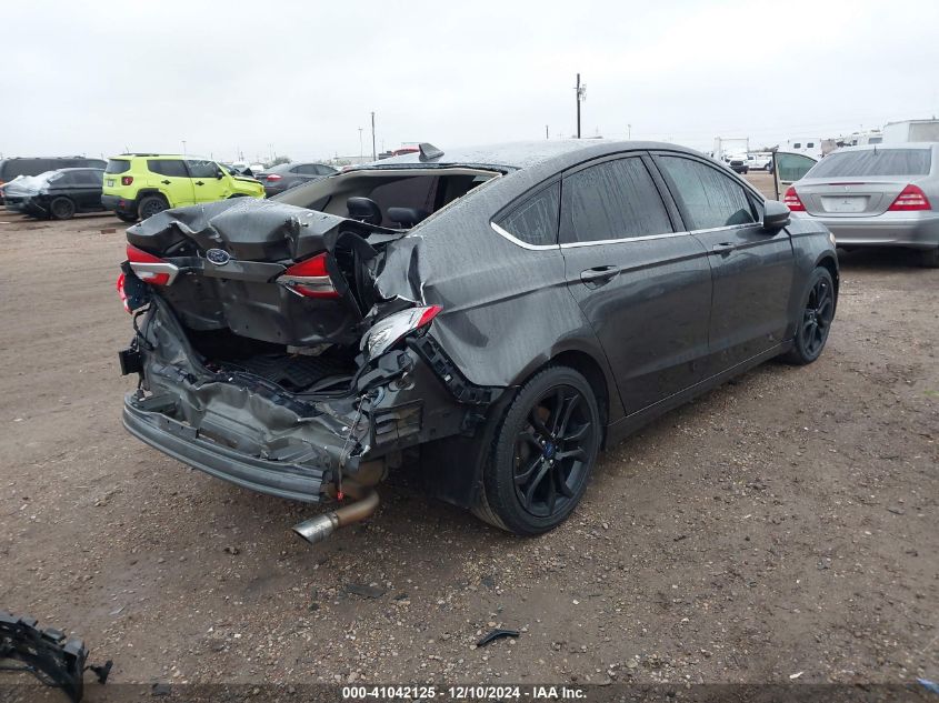 VIN 3FA6P0HD5KR171638 2019 Ford Fusion, SE no.4