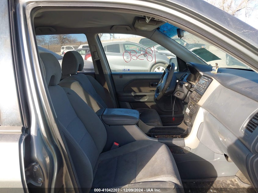 2008 HONDA PILOT VIN: 5FNYF28408B000792