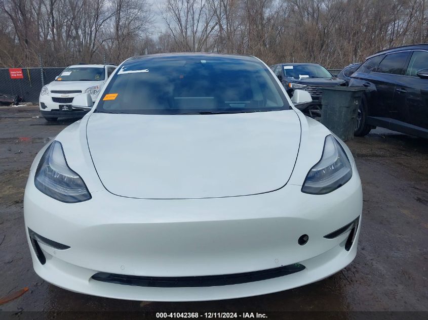 2019 Tesla Model 3 Long Range/Mid Range/Standard Range/Standard Range Plus VIN: 5YJ3E1EA1KF299833 Lot: 41042368