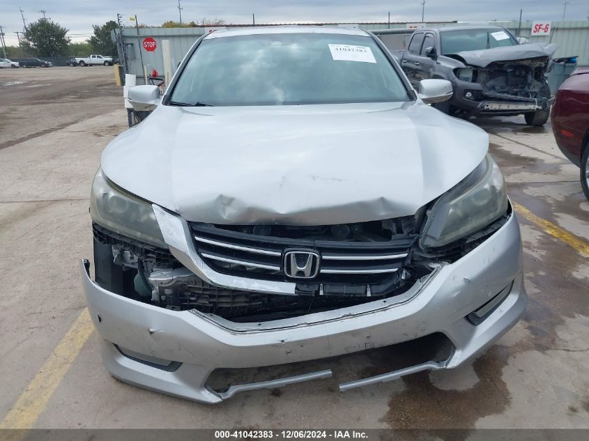 VIN 1HGCR3F8XFA015238 2015 HONDA ACCORD no.13