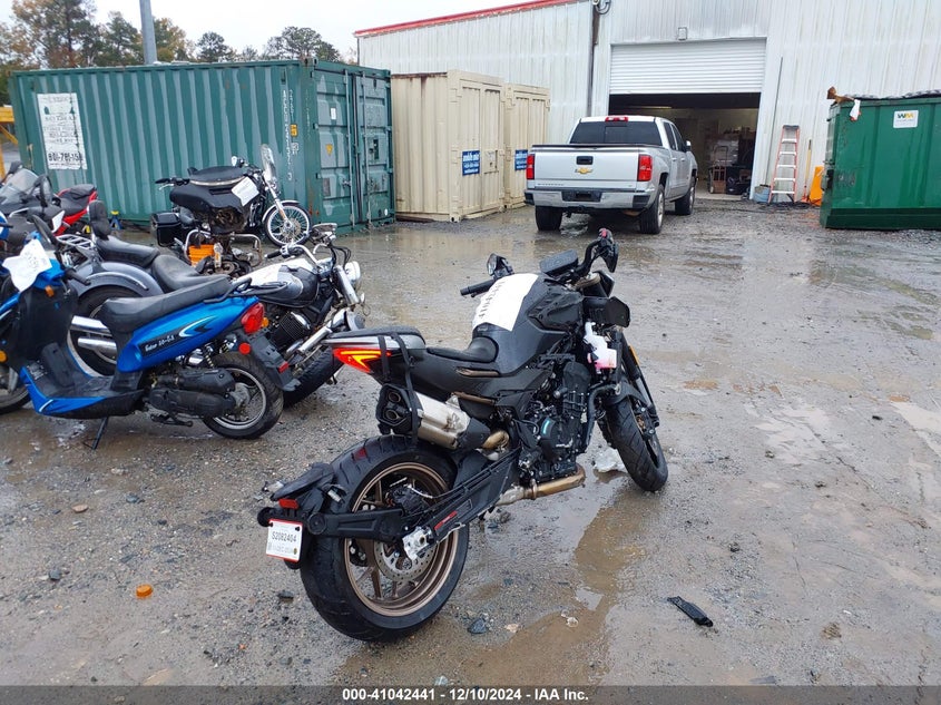 VIN LCEPEYL46R6000205 2024 CF MOTO 800NK