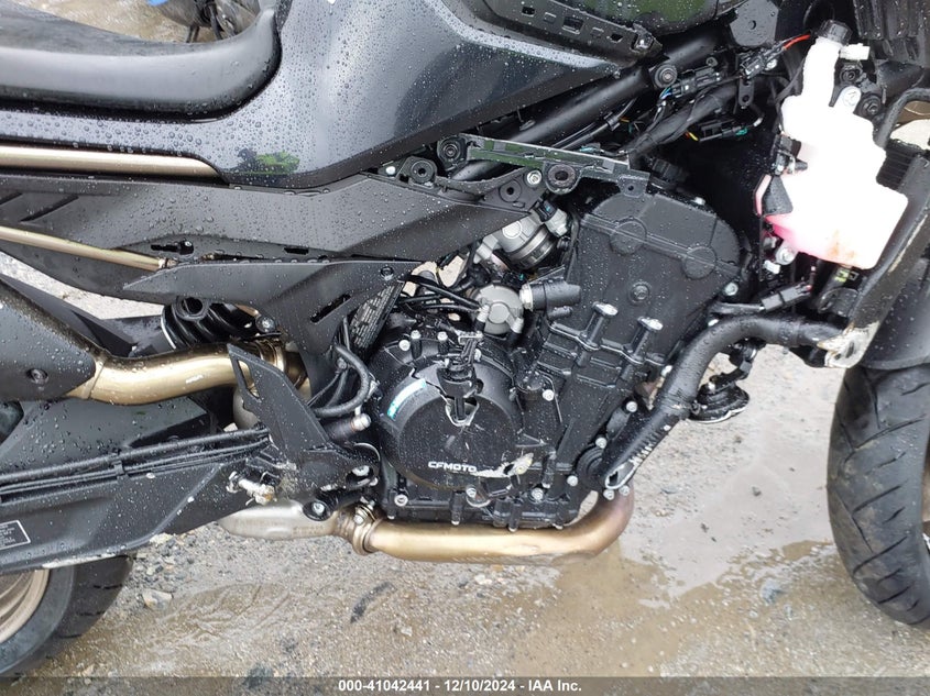VIN LCEPEYL46R6000205 2024 CF MOTO 800NK