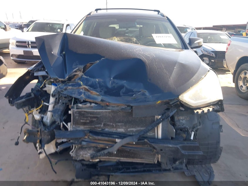 2017 Hyundai Santa Fe Sport 2.4L VIN: 5NMZUDLB8HH019990 Lot: 41043196