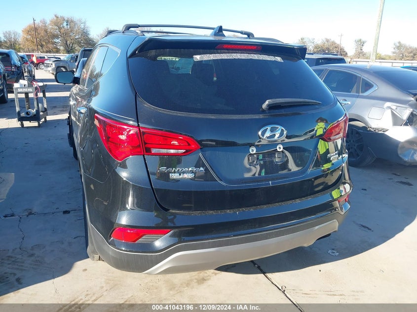 2017 Hyundai Santa Fe Sport 2.4L VIN: 5NMZUDLB8HH019990 Lot: 41043196