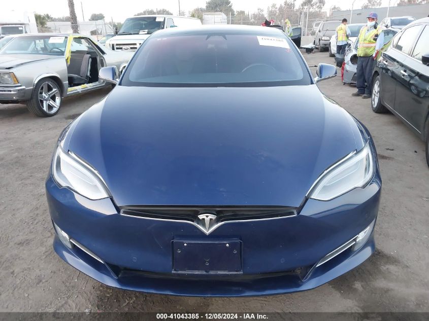 2018 Tesla Model S 100D/75D/P100D VIN: 5YJSA1E27JF272456 Lot: 41043385