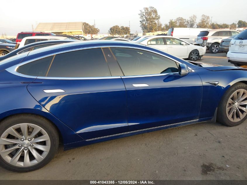 2018 Tesla Model S 100D/75D/P100D VIN: 5YJSA1E27JF272456 Lot: 41043385