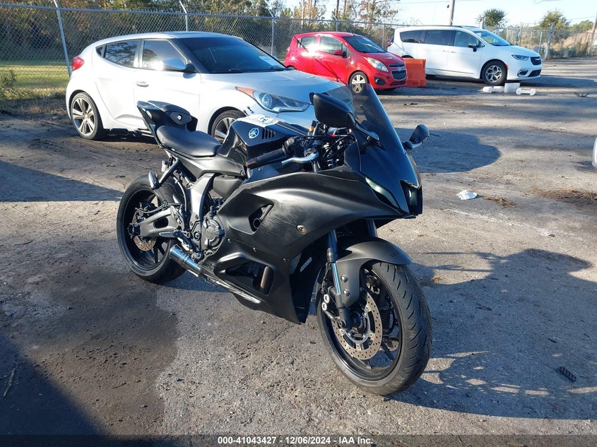 2024 YAMAHA YZFR7  (VIN: JYARM38E8RA011604)