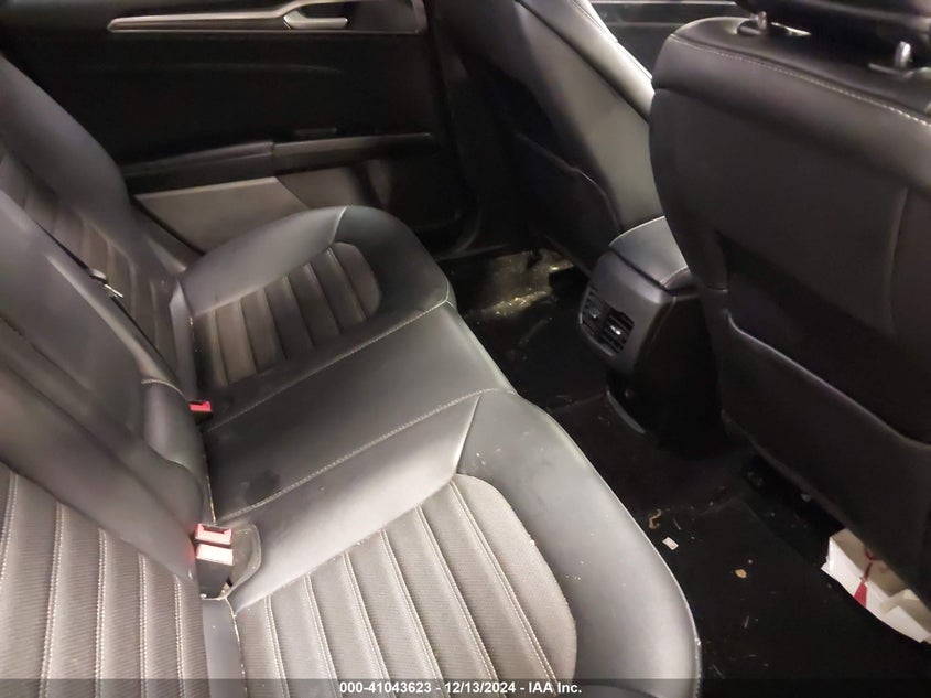 2017 FORD FUSION VIN: 3FA6P0H95HR289158