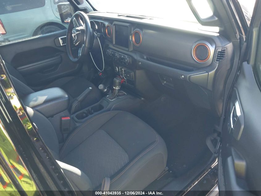 2022 Jeep Gladiator - 1C6JJTEG4NL150571